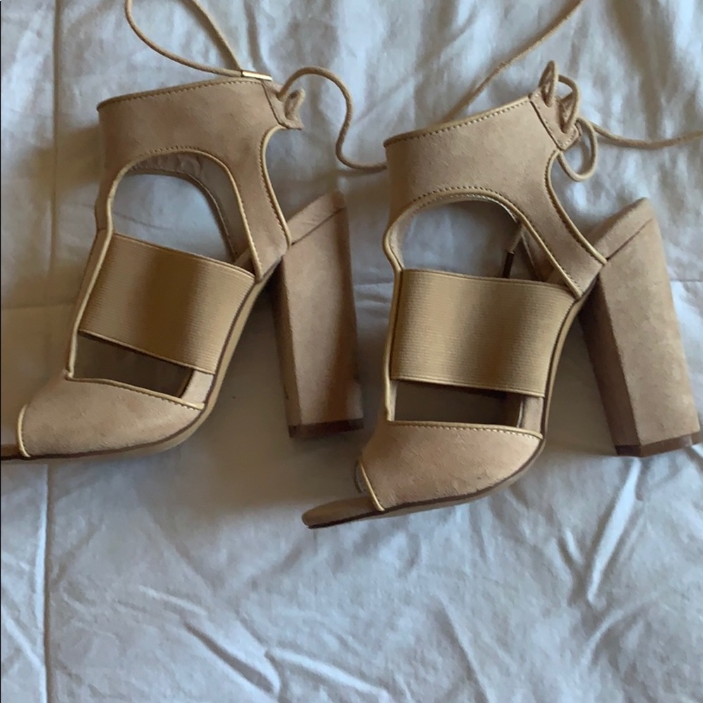 Nude Heals